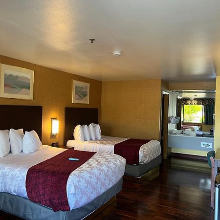 Americas Best Value Inn - Phoenix / Ashland Exteriér fotografie