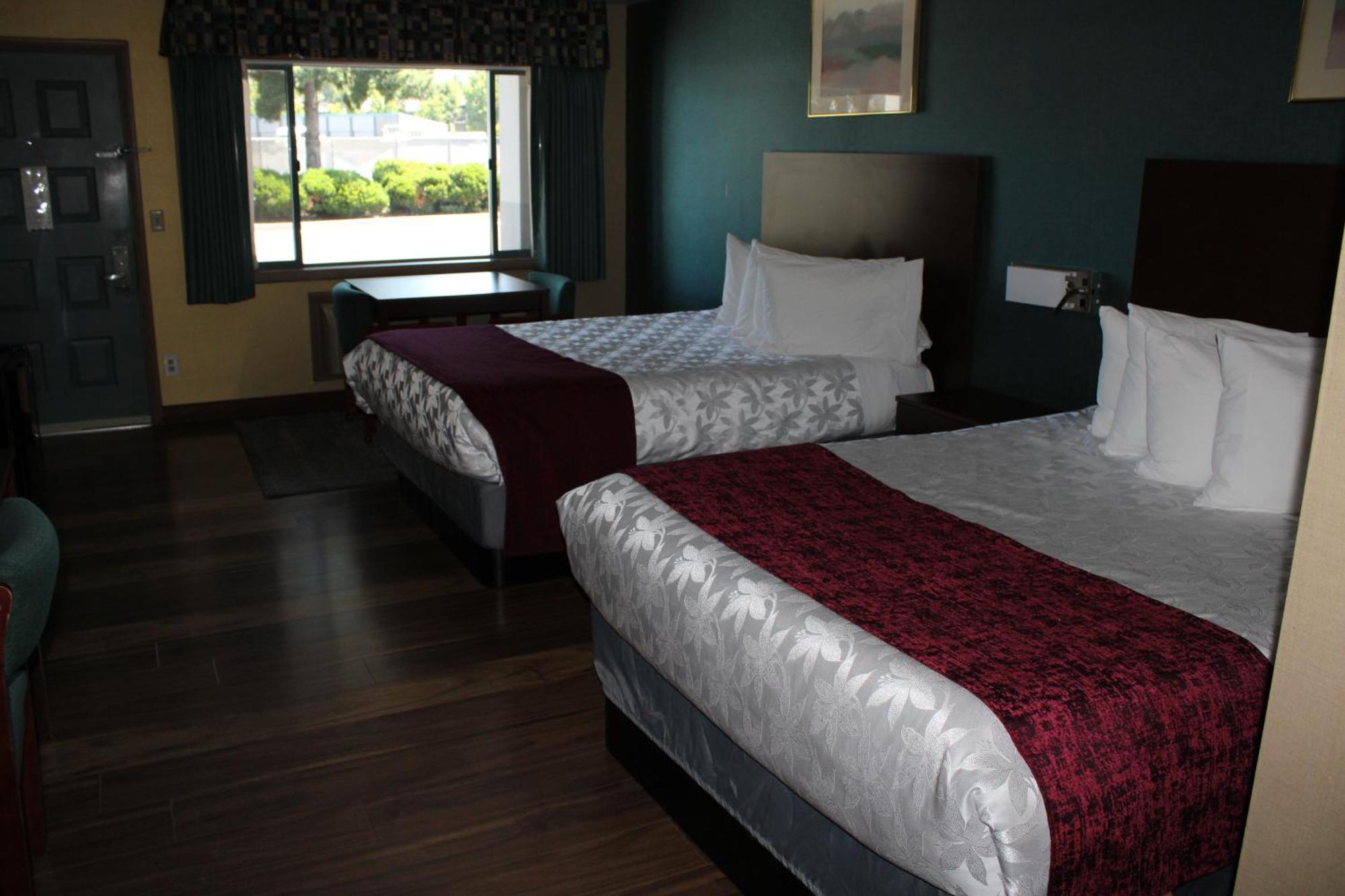 Americas Best Value Inn - Phoenix / Ashland Exteriér fotografie