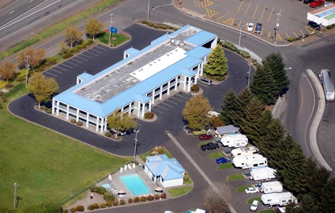 Americas Best Value Inn - Phoenix / Ashland Exteriér fotografie